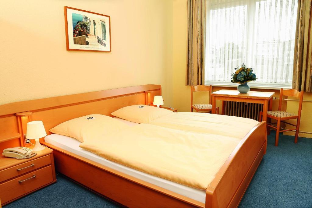 Hotel Pacific Hamburg-Harburg Exteriör bild